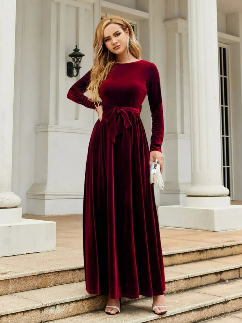 green emerald velvet dress Betsy & Adam Women's Ombre Sleeveless Draped Halter Gown - Navy/Teal main image 1