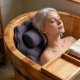 thumbnail image 4 of Almohada para bañera con ventosas resistentes: almohada de malla transpirable para spa que brinda soporte para el cuello, la cabeza y la espalda; cojín de secado rápido para un baño cómodo., 4 of 6