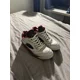 thumbnail image 1 of Size 10.5 - A i r-Jor-dan 5 Retro 2016 Low Fire Red, 1 of 6