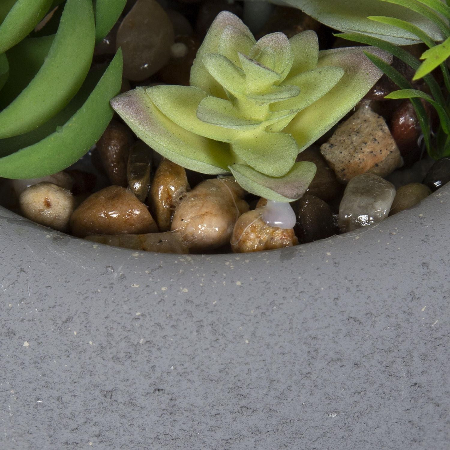 Plantes grasses artificielles Tessier dans un pot gris