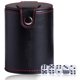 thumbnail image 1 of Vaso para dados de cuero sintético rojo con 6 dados para juegos de bar -, 1 of 5