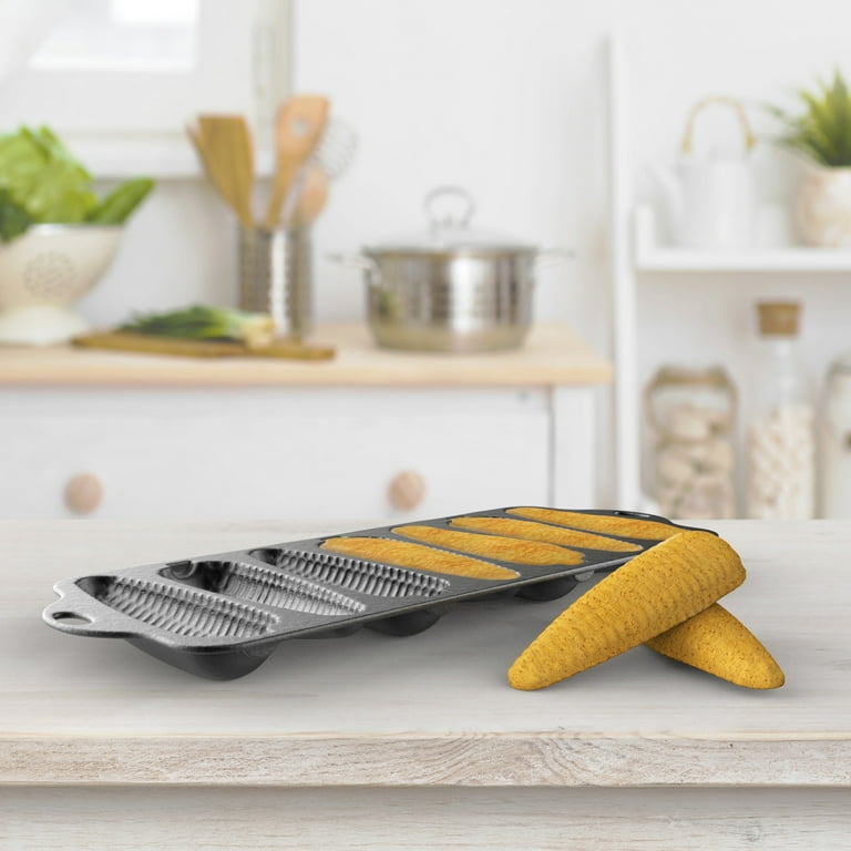 Cast Iron Cornbread Pan-Pre-Seasoned Bakeware with Corncob
