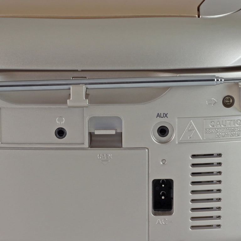 Jensen Portable Stereo CD and Cassette Player/Recorder with AM/FM