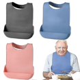 thumbnail image 2 of ZHAOCHENG Babero de silicona para adultos, impermeable, protector de ropa, delantal reutilizable, recogedor de migas para la hora de comer, color gris, 2 of 3