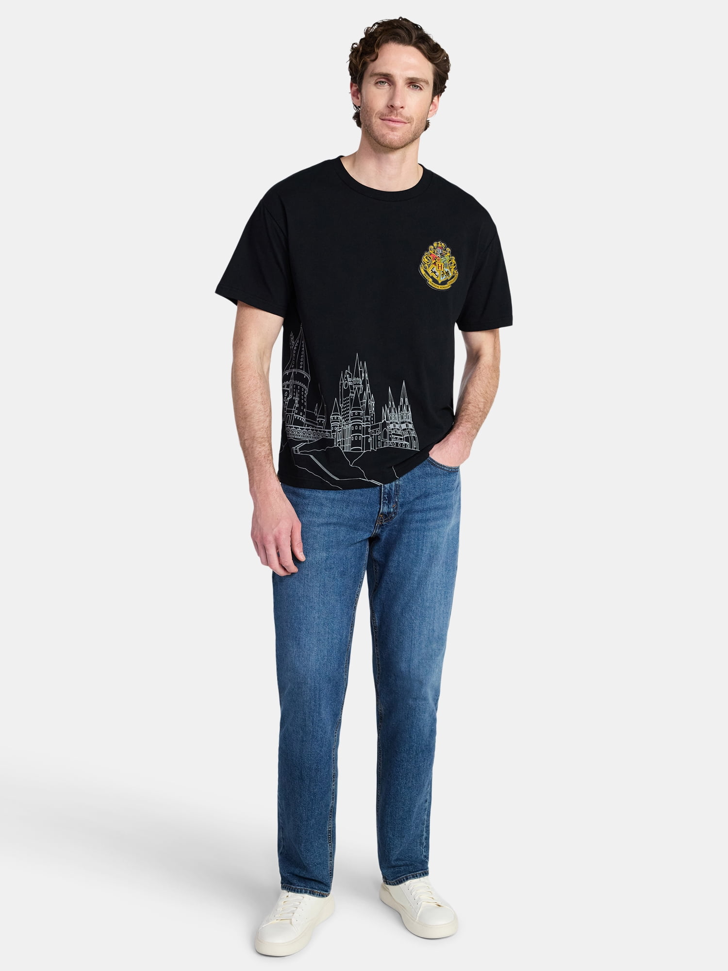 Harry Potter Men's and Big Men's Hogwarts Crest Graphic Tee with Short Sleeves, Sizes S-3XL