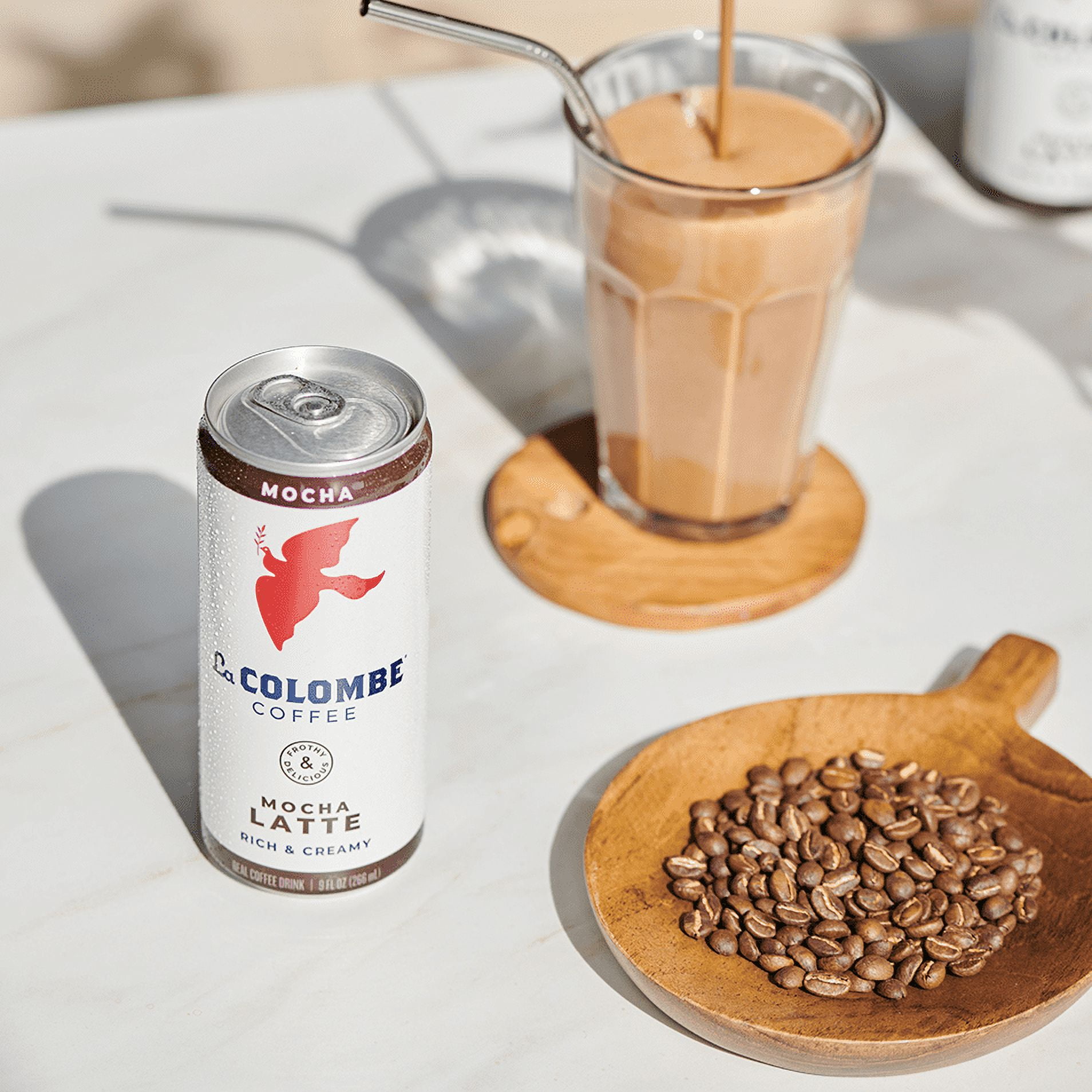 La Colombe Mocha Draft Latte Coffee Drink, 9 fl oz