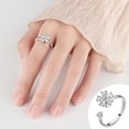 thumbnail image 2 of Xihbxyly Anillo de Aleación Llamativo con Flores Giratorias, Accesorio de Moda para Damas, Diseño Único para Fiestas, Compromisos y Clubes, Un Regalo Elegante., 2 of 7