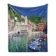 thumbnail image 3 of Manta de franela suave con vista a la antigua calle mediterránea con casas de piedra en la ciudad rural de Italia para regalo de adultos, 3 of 5
