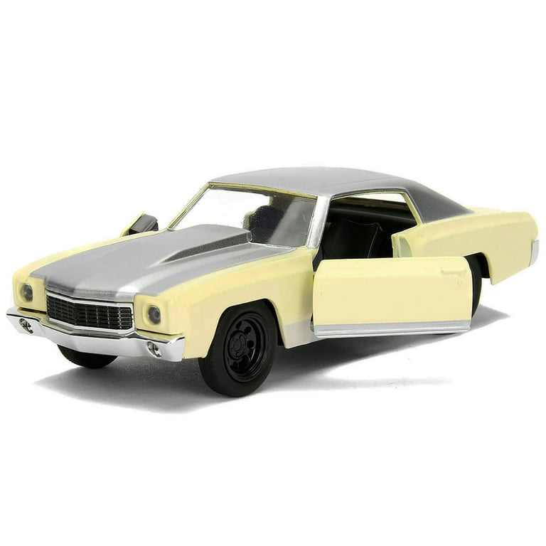 Chevrolet Monte Carlo Cream with Silver Hood & Top 