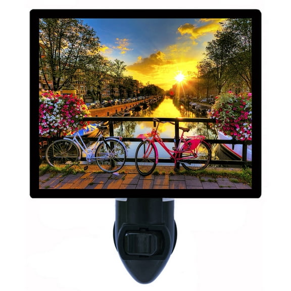 Night Light - Night Light Plus Extra Free Switchable Insert. 4 Watt Bulb, E12 Base. Amsterdam Sunrise.