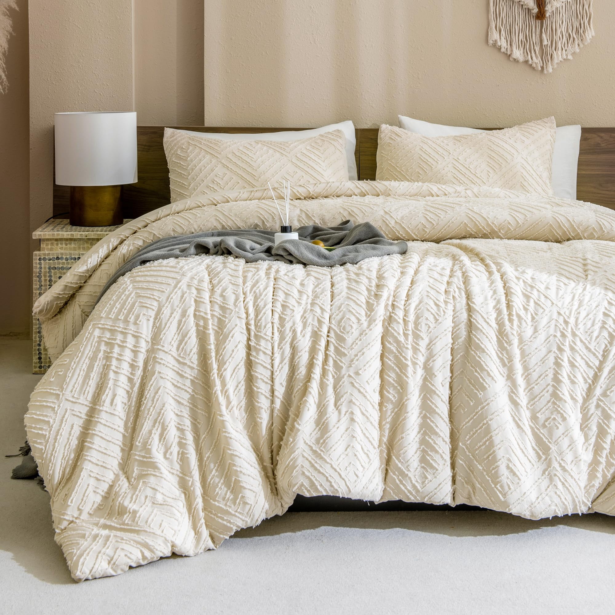 ANGENIA King Size Comforter Sets Beige - 3 Pieces Cream Boho Bedding Comforter Set for King Bed - Soft Fluffy Tufted Textured All Season Bed Set for Women Men