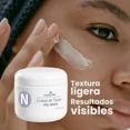 thumbnail image 3 of Crema de Noche Piel Mixta 140ml Dreamy Skin, 3 of 5