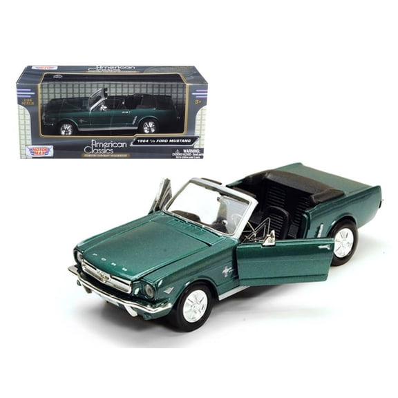 Stunning 1964 1/2 Ford Mustang Convertible in Green Metallic - 1/24 Scale Diecast Model by Motormax!