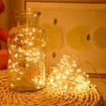 thumbnail image 4 of Guirnalda de luces LED de alambre de cobre de 20 m/10 m con 8 modos, guirnalda de luces navideñas para exteriores, control remoto, funciona con pilas, decoración de bodas, 4 of 5