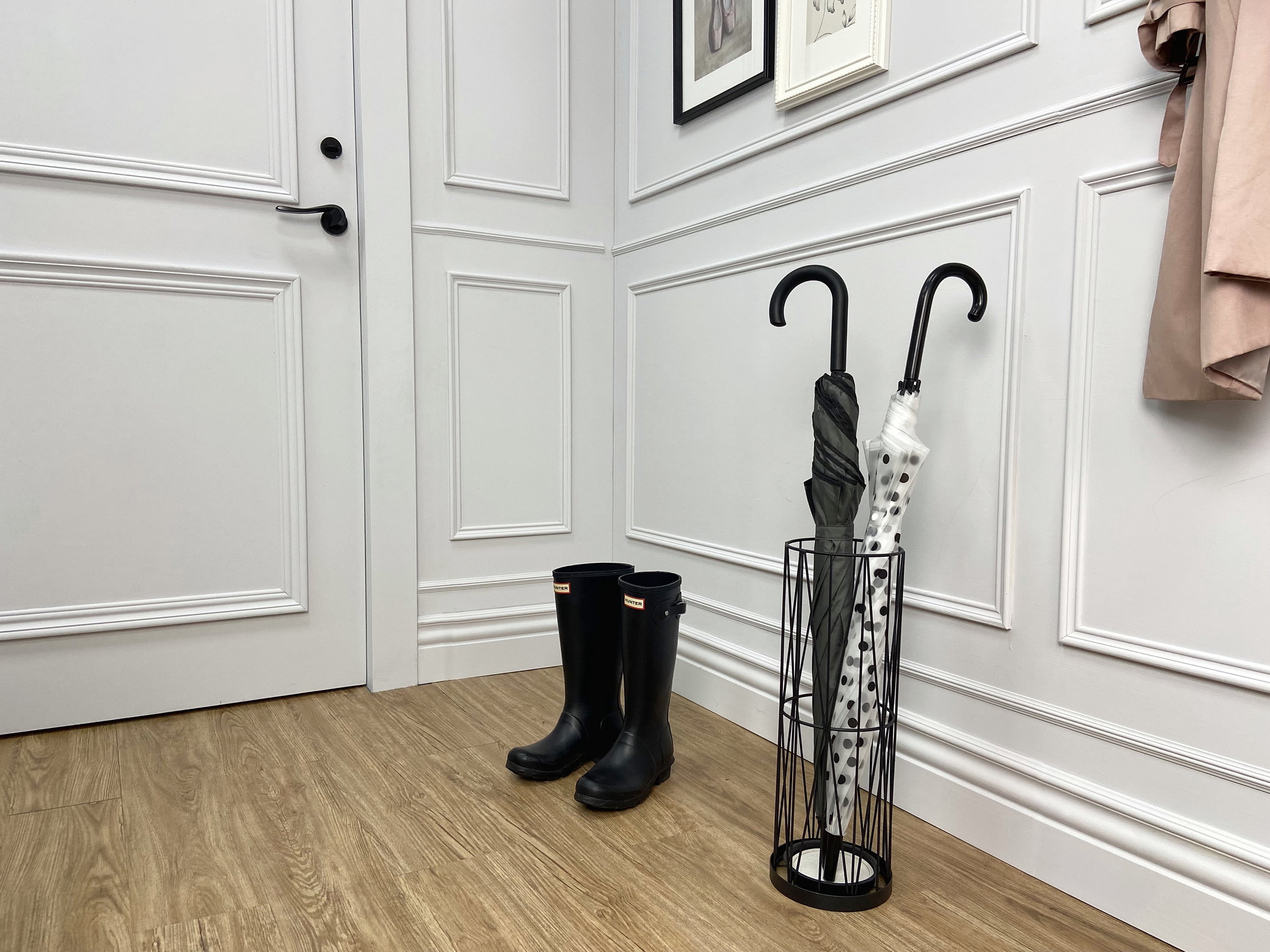 Mango Steam Pluvian Soakstone Umbrella Holder Stand - Black, Metal