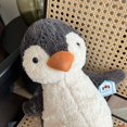 thumbnail image 3 of Juguete de peluche de pingüino de maní Jellycat, gran regalo de compañía, muñeco de cumpleaños, regalo de Navidad, juguete de peluche, periféricos de juegos de anime, 3 of 5