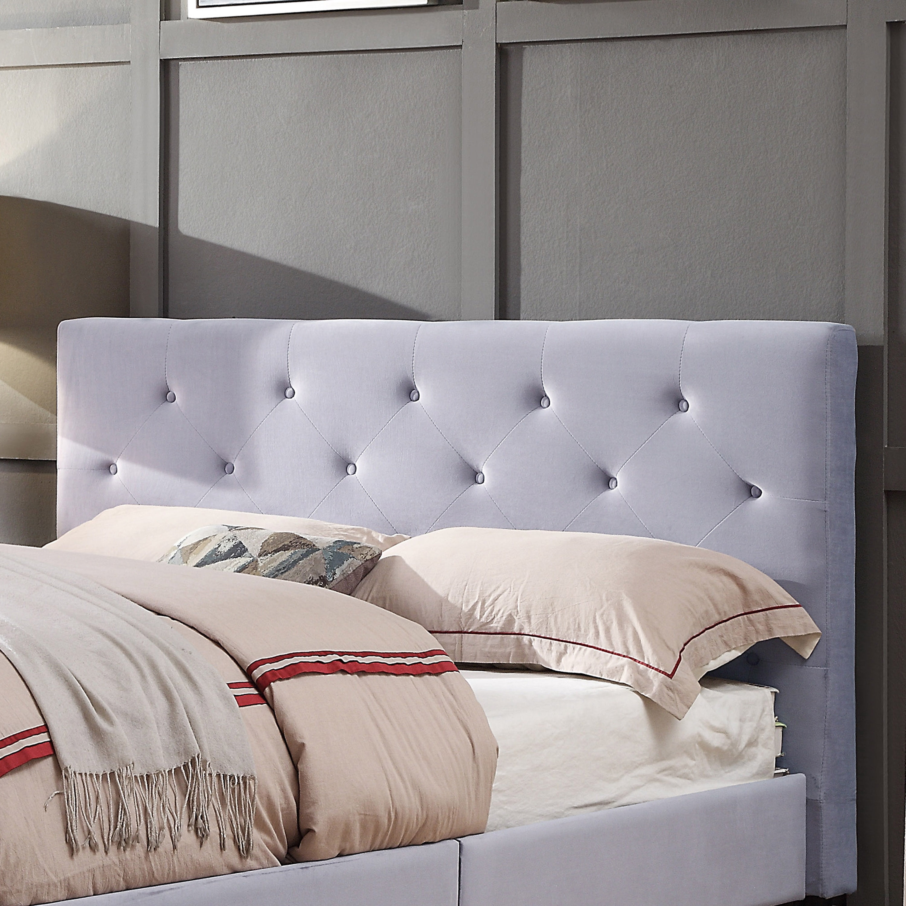 Furniture of America Frohm Mattress Ready Tufted Flannelette Light Fray Full Kids Bed