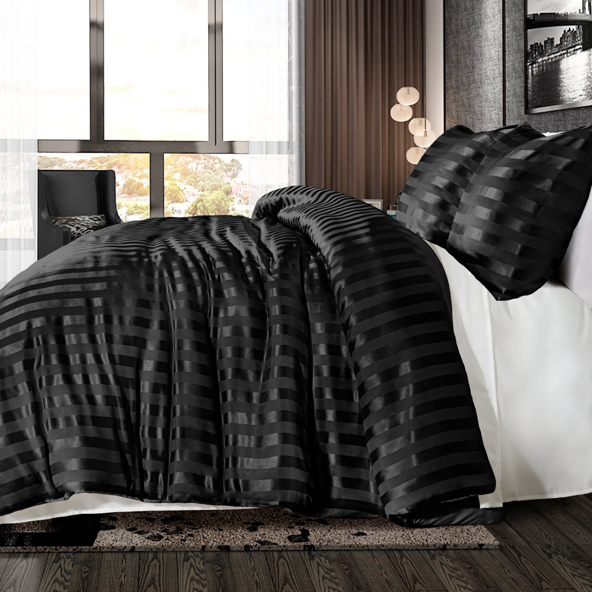 Whale Flotilla 3-Piece Luxury Stripe Satin King Size Comforter Set, Reversible Silky Soft Bedding Set with 2 Pillowcases, Lightweight All-Season Comforter, Black