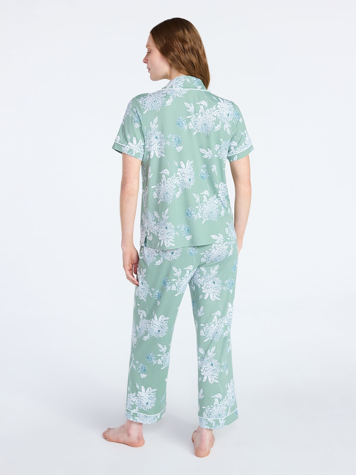 Joyspun Women's Dreamy Soft Collection Notch Collar Top and Capri Pants Pajama Set, 2-Piece, Sizes XS-3X