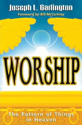 Pre-Owned Worship: The Pattern of Things in Heaven (Paperback) 1560431954 9781560431954