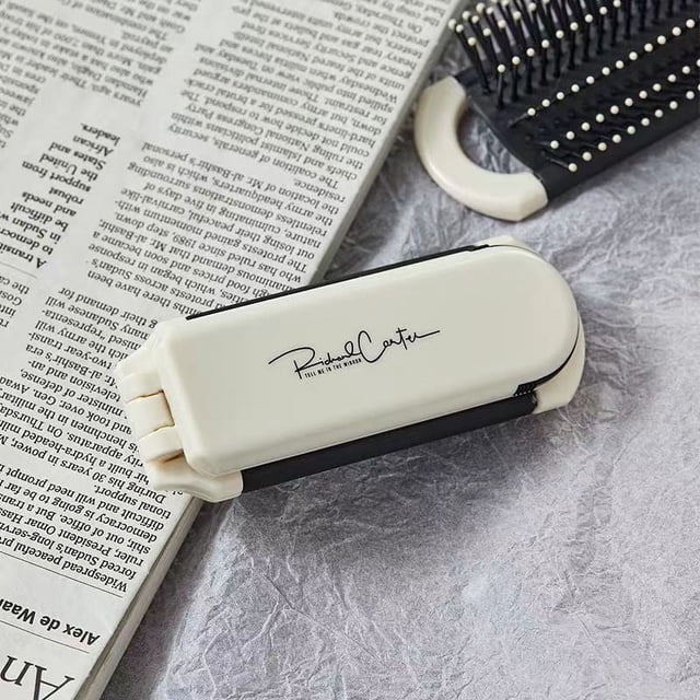 Peine pequeño de color blanco leche de cordero, portátil, mini peine plegable con bolsa de aire, peine para flequillo de mujer, plegable especial con espejo