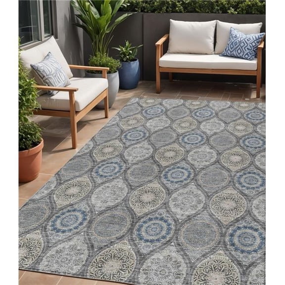 HomeRoots 614588 5 x 8 ft. Gray Ivory & Navy Blue Floral Medallion Washable Indoor & Outdoor Rectangle Area Rug