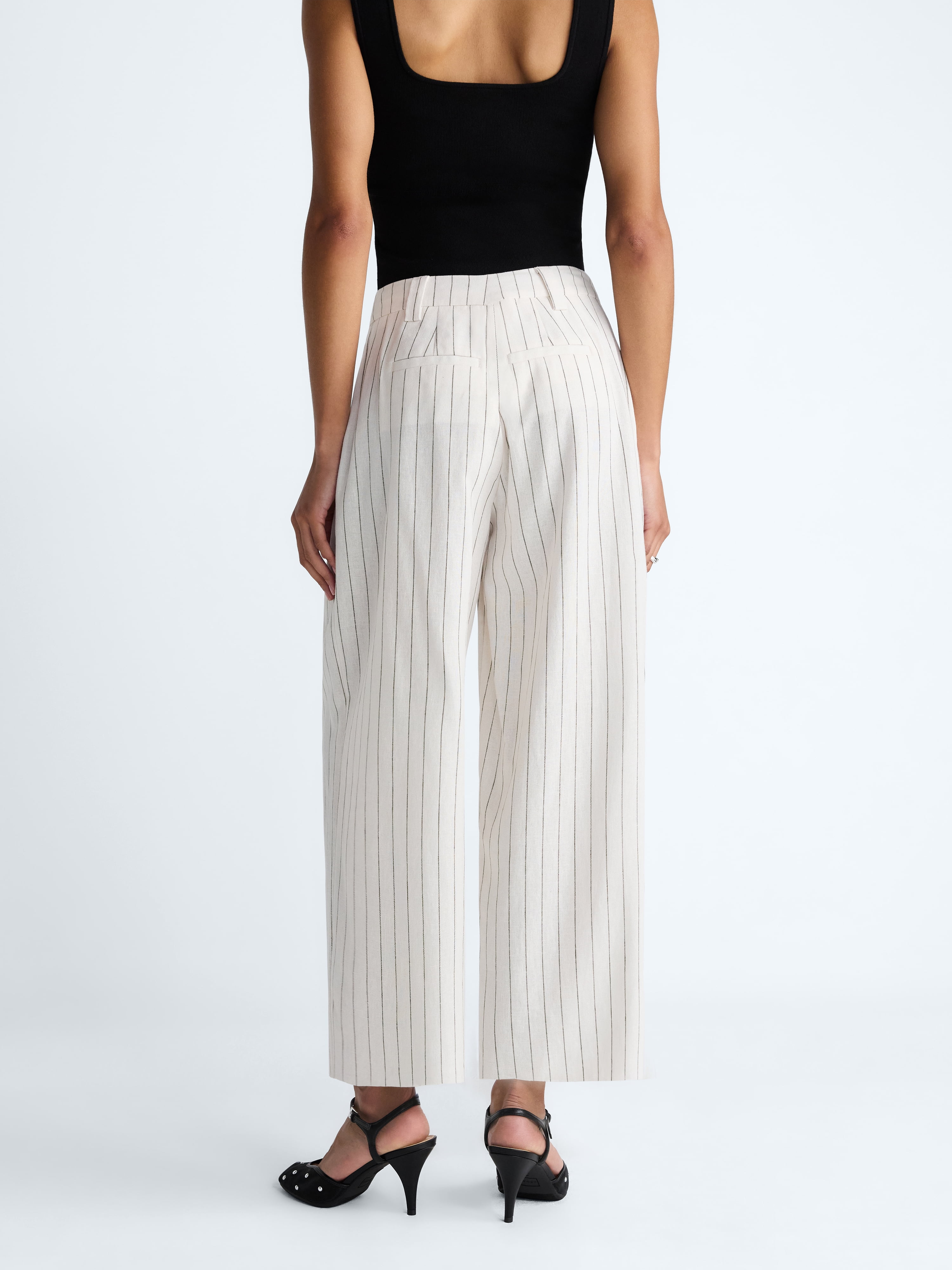 Scoop Women’s Pleated Barrel Pants, 25'' Inseam, Sizes 0-26W