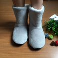 thumbnail image 3 of Zapatos de invierno para niños y niñas, gruesos, cálidos, de tubo alto, antideslizantes, de algodón, para interior, de felpa, para el hogar, botas de plataforma, 3 of 5