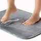 thumbnail image 1 of Alfombra de bano de espuma viscoelastica gruesa Gorilla Grip Gorilla Grip Gorilla Grip, 1 of 2