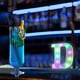 thumbnail image 4 of Letrero luminoso LED con letras y control remoto: 16 colores cambiantes para decoración de paredes de fiestas, bodas y bares en casa., 4 of 6