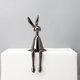 thumbnail image 1 of Estatua de conejito sentado de conejo residente, adornos para muebles del hogar para sala de estar, dormitorio, estantería-28cm brillar Electrónica, 1 of 4