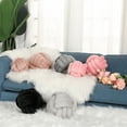 thumbnail image 2 of Almohada de bola redonda con nudo de cuerda de tres hilos tejida a mano para decoración del hogar, almohada de bola con nudo de terciopelo de cristal, 2 of 5