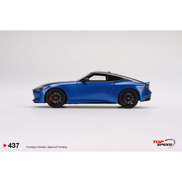 IDEA 1/18 日産 Z パフォーマンス 2023 2023 Nissan Z Performance Brilliant Silver Metallic with