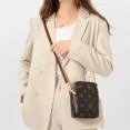 thumbnail image 4 of Bolso bandolera para mujer con estampado de letras, de piel sintética de alta calidad, pequeño, cuadrado, a la moda, 4 of 5