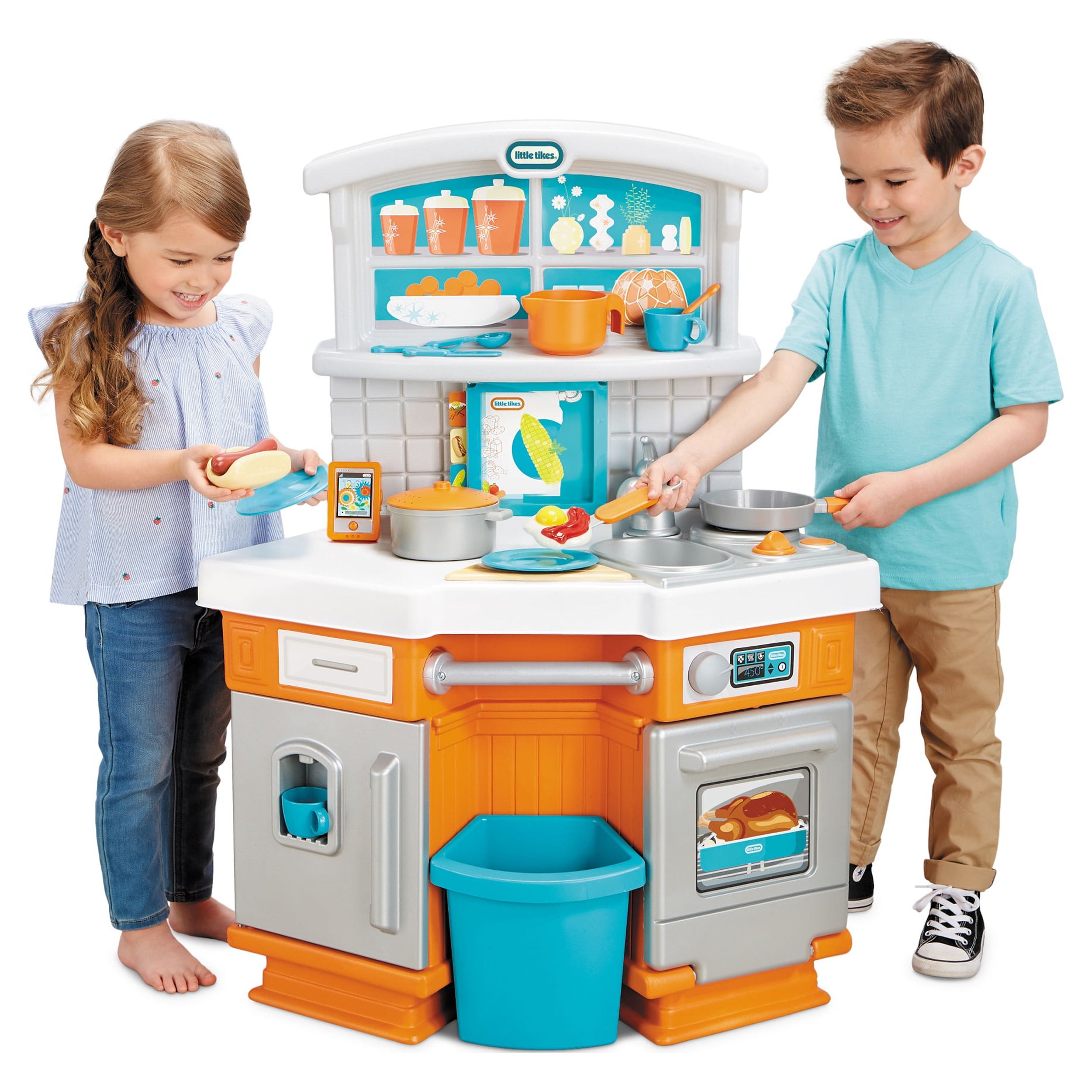 Little Tikes Home Grown Kitchen with 20+ Accessories
