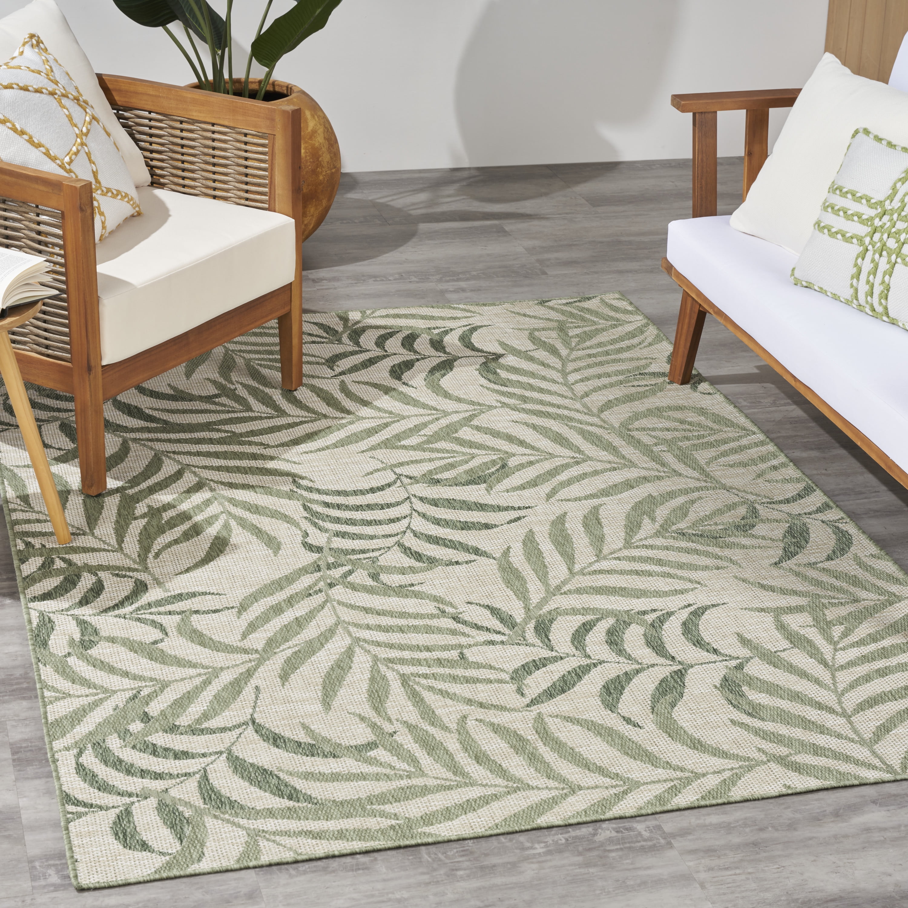 Nourison Garden Oasis Indoor/Outdoor Ivory Green 5' x 7' Area Rug (5x7)