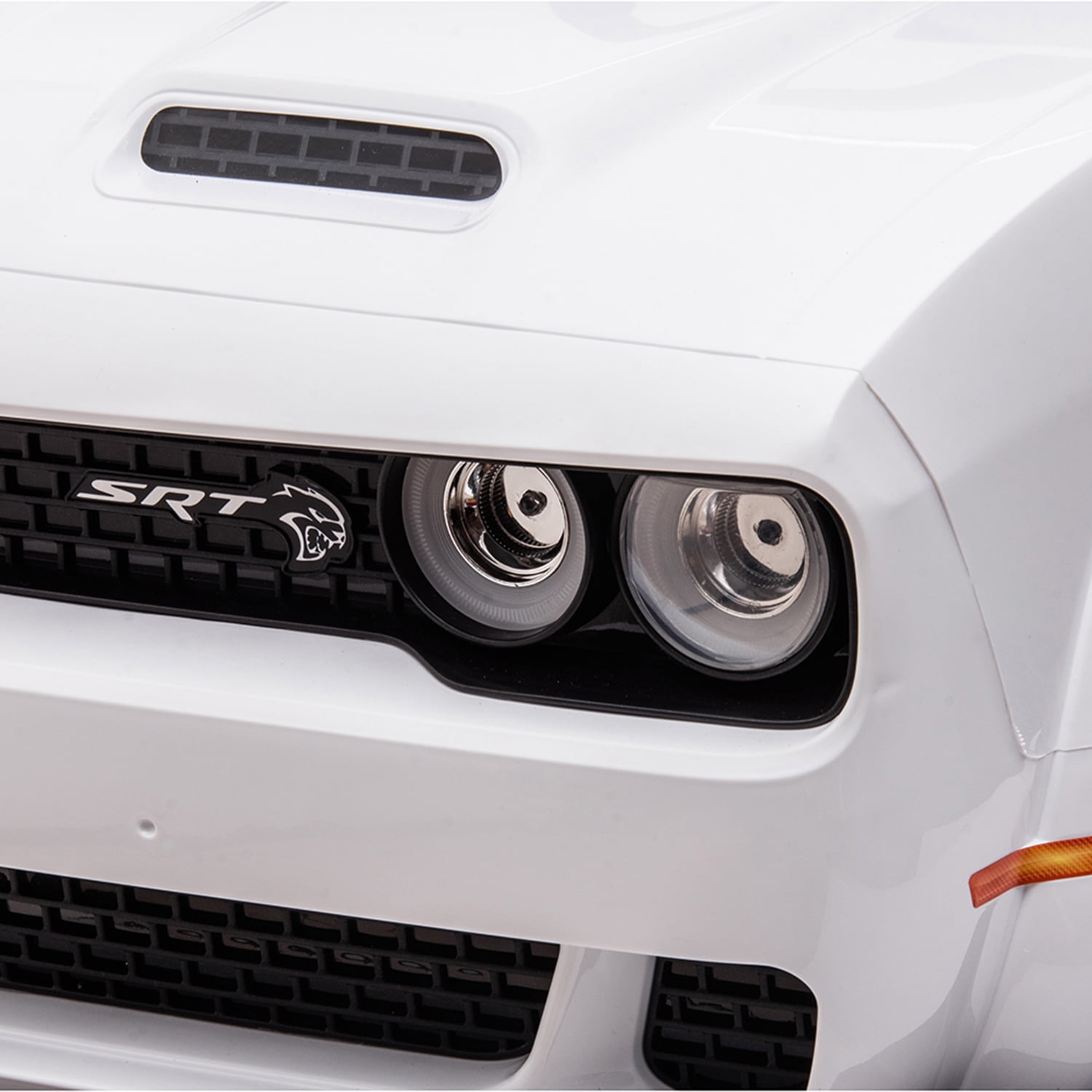 CIPACHO Licensed DODGE Challenger Children Ride On Car, 12V Battery Powered Electric 4 Wheels Kids Car Toys for Boys Girls, White CIPACHO Licensed DODGE Challenger Children Ride On Car, 12V Battery Powered Electric 4 Wheels Kids Car Toys for Boys Girls, White