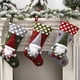 thumbnail image 2 of Suministros de decoración navideña, bolsa de dulces de árbol en blanco con copos de nieve de Papá Noel, medias navideñas de felpa para decoración del hogar, fiesta y festival, 2 of 4