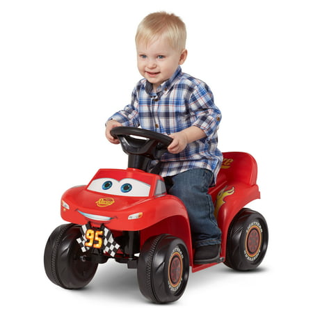 Disney Pixar's Cars 3: McQueen, 6-Volt Ride-On Toy by Kid Trax, ages 18 - 30 (Best Disney Rides For Kids)
