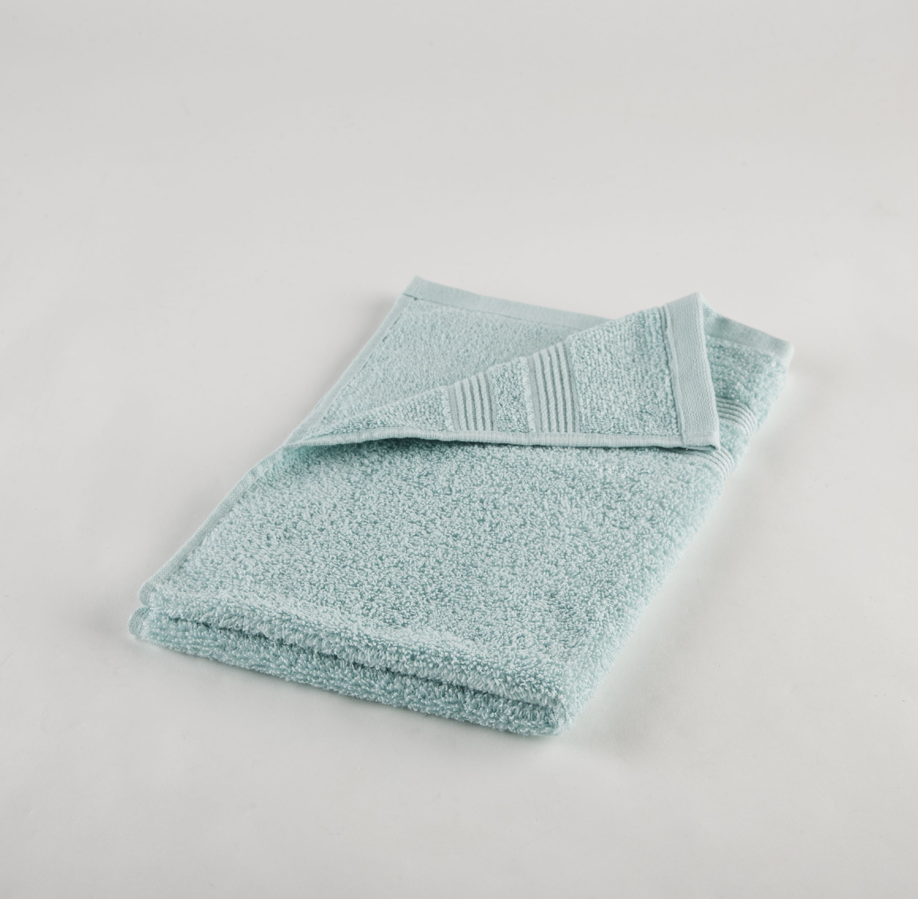 Mainstays Performance Solid 6-Piece Bath Towel Set - Classic Mint - image 3 of 6