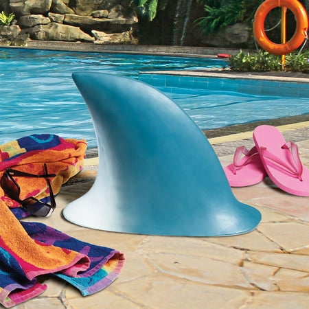 Design Toscano The Great White Shark Fin Statue