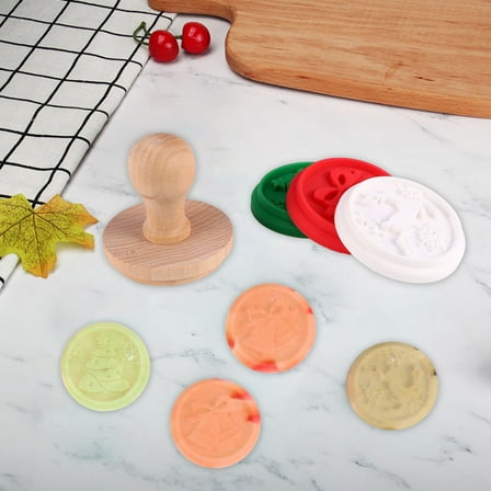 WEUVEB 1Set Wood Handle Cookie Stamper for Christmas Baking Assorted Colors
