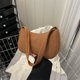 thumbnail image 3 of Bolso para axilas de media luna para mujer, Bolso informal de pana para bolas de masa hervida, Bolso para mujer (marrón), 3 of 8