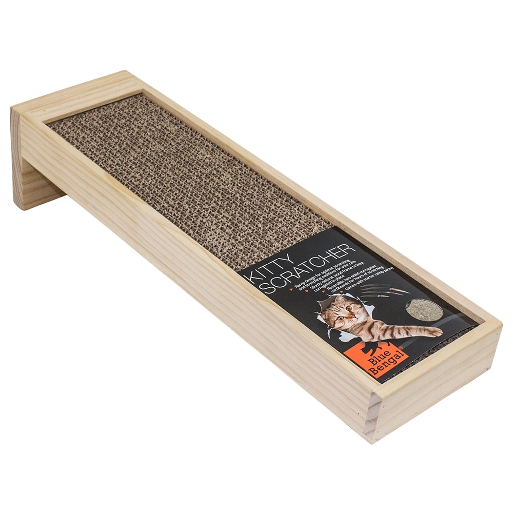 blue bengal cat scroll scratcher
