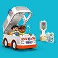 thumbnail image 2 of LEGO DUPLO Town Ambulance et chauffeur 10447 Ensemble de construction (19 pièces), 2 of 6