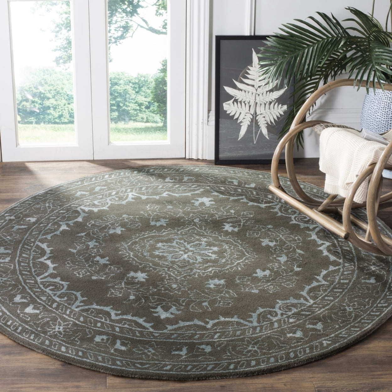 SAFAVIEH Glamour Gaia Floral Bordered Wool Area Rug, Dark Grey, 8' x 10'