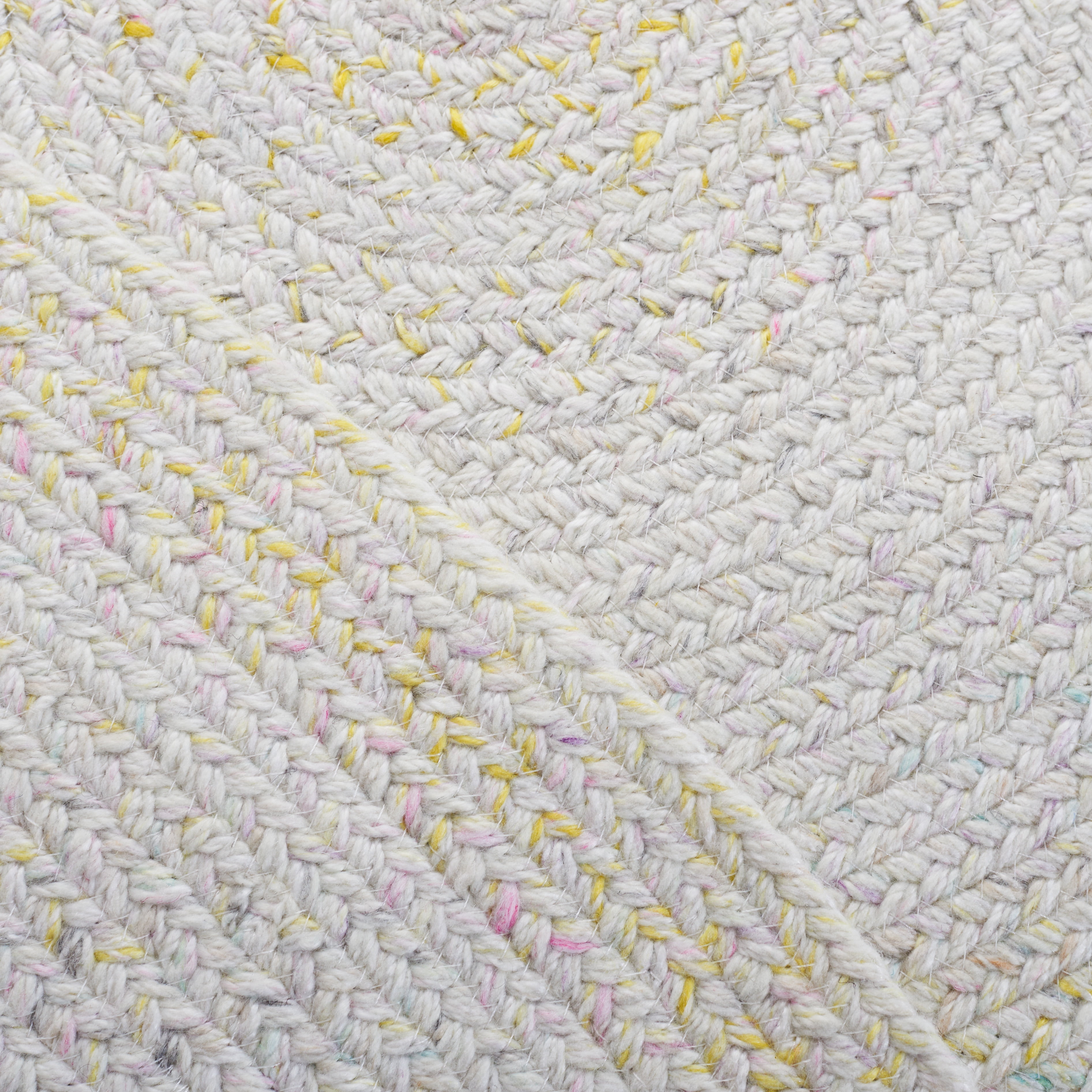 SAFAVIEH Braided Lyla Solid Polyester Reversible Area Rug, Ivory/Yellow, 5' x 5' Round