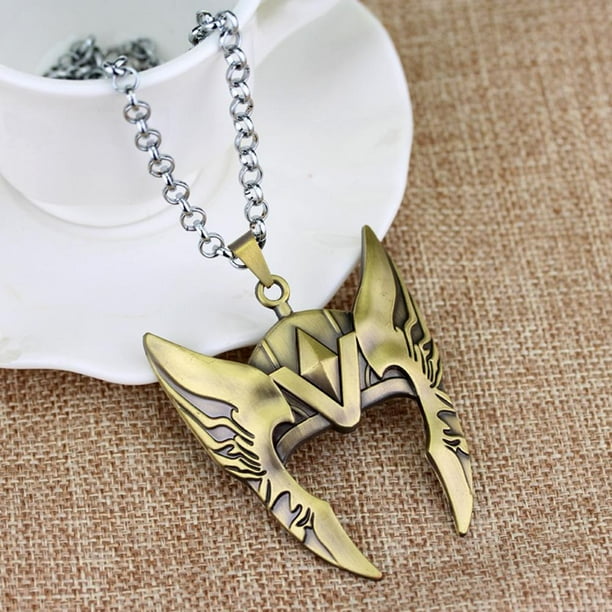Movie Classic Character Helmet Keyring Personality Metal Key Chain Car Key Chain Jewellery Accessories Charm Pendant Retro Necklace for Men Gift