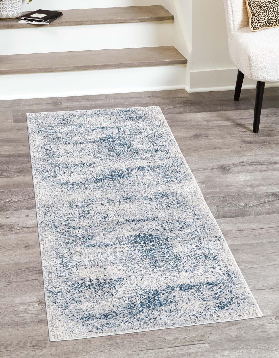 Unique Loom Sarah Finsbury Rug Blue/Ivory 2' x 6' 1" Runner Abstract