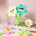 thumbnail image 4 of Flores de peluche ¿Qué memes? Flores de apoyo emocional, 4 of 4